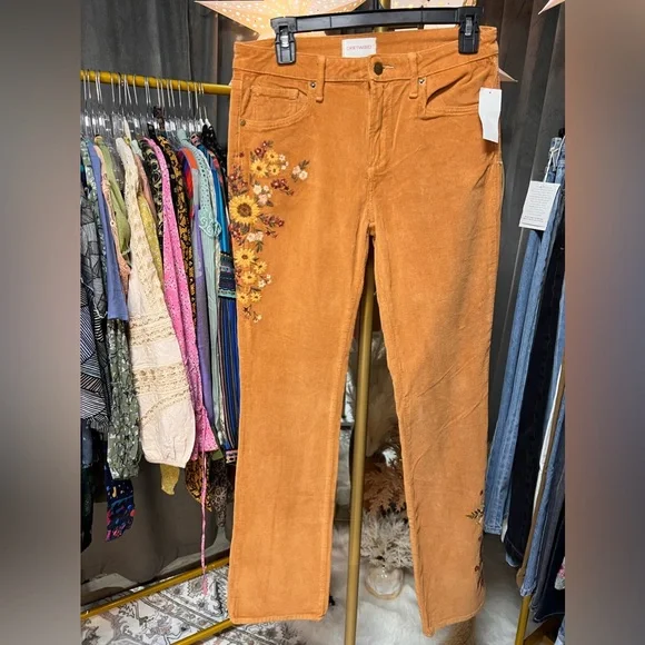 Driftwood Kelly Embroidered Bootcut Cord Pants in Falling Sunflower - Picture 7 of 10